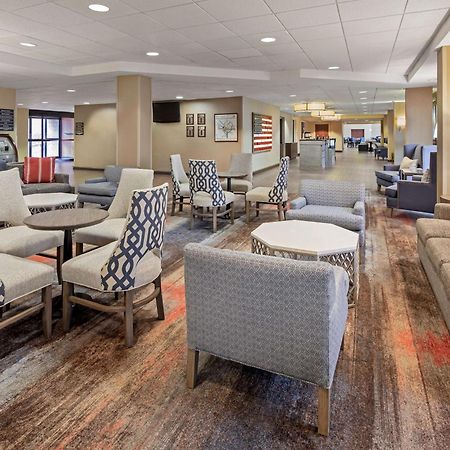 Hampton Inn & Suites Alexandria Old Town Area South Экстерьер фото