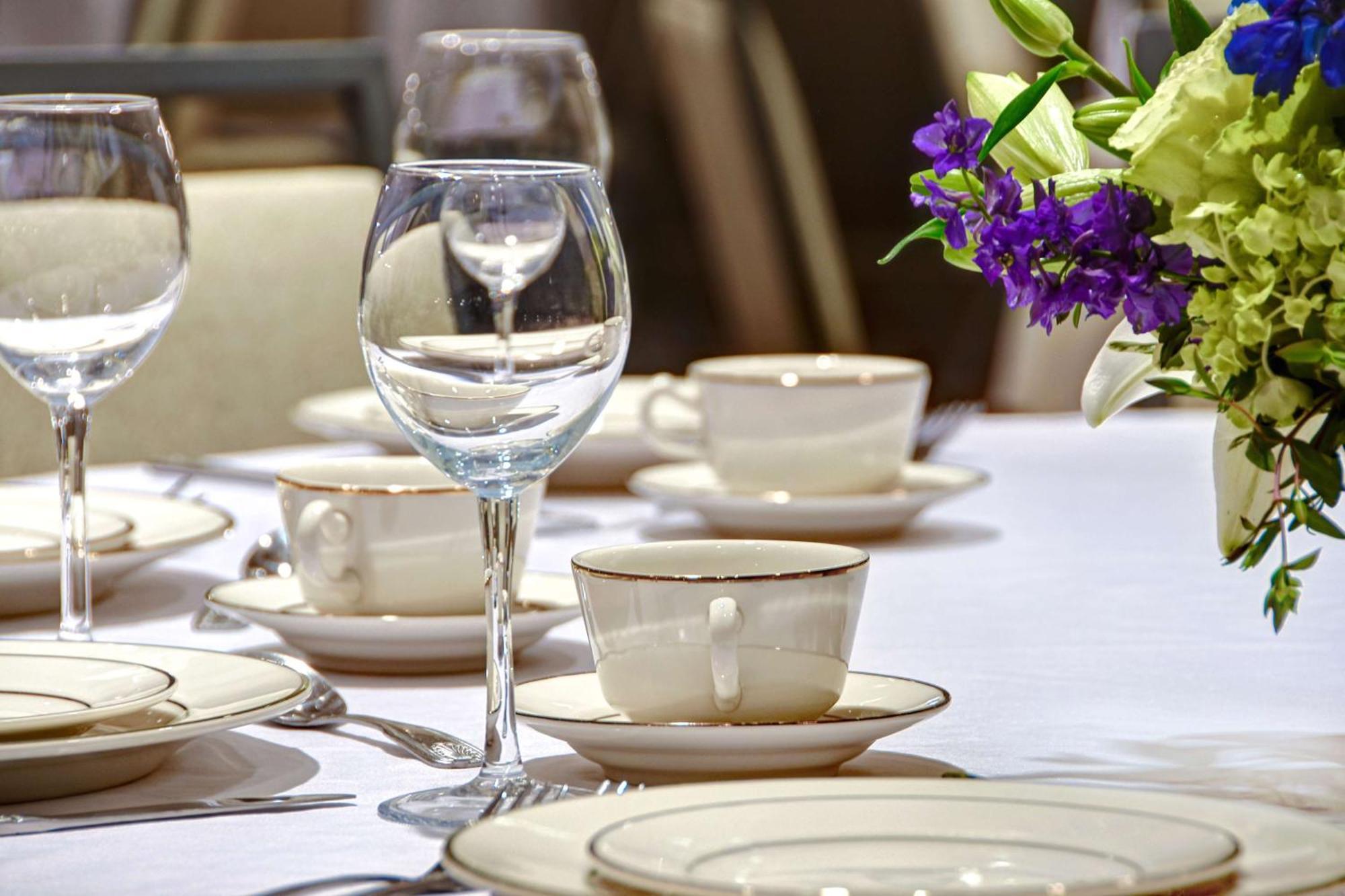 Hampton Inn & Suites Alexandria Old Town Area South Экстерьер фото