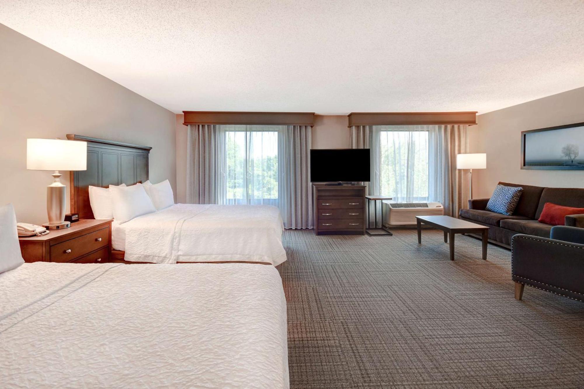 Hampton Inn & Suites Alexandria Old Town Area South Экстерьер фото