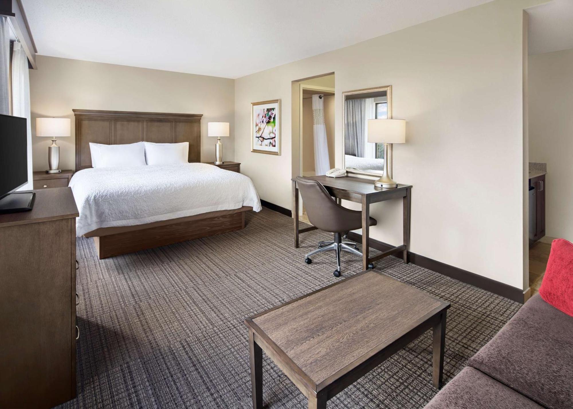 Hampton Inn & Suites Alexandria Old Town Area South Экстерьер фото